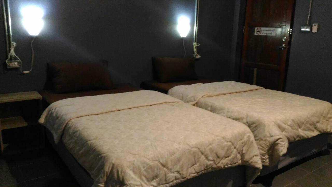 Bedtime Story Hotel Mae Sai Bagian luar foto