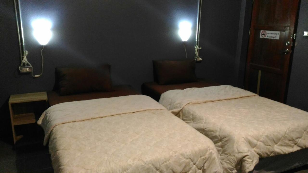 Bedtime Story Hotel Mae Sai Bagian luar foto