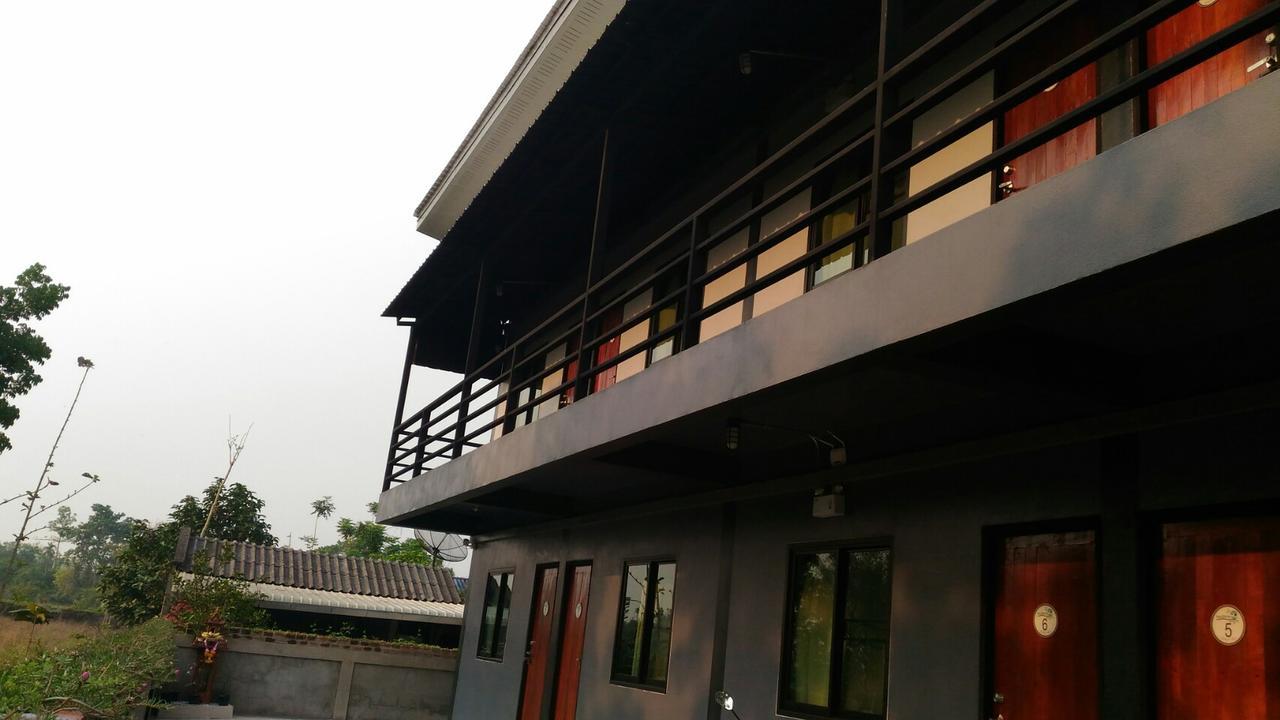 Bedtime Story Hotel Mae Sai Bagian luar foto