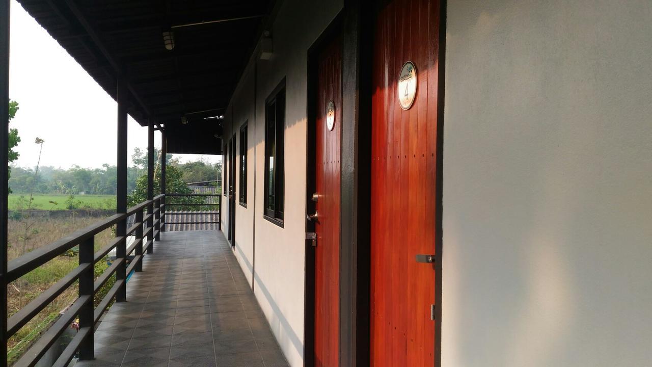 Bedtime Story Hotel Mae Sai Bagian luar foto